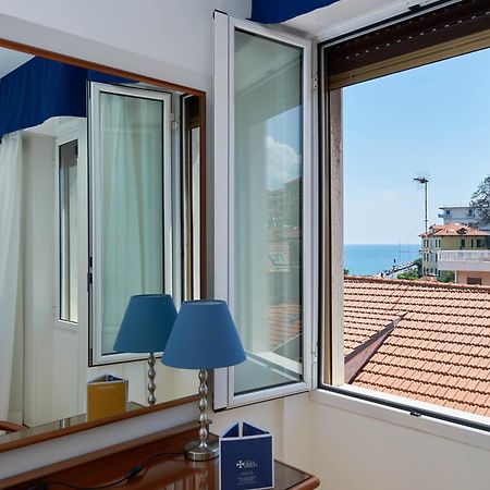 Hotel Croce Di Malta Империя Номер фото